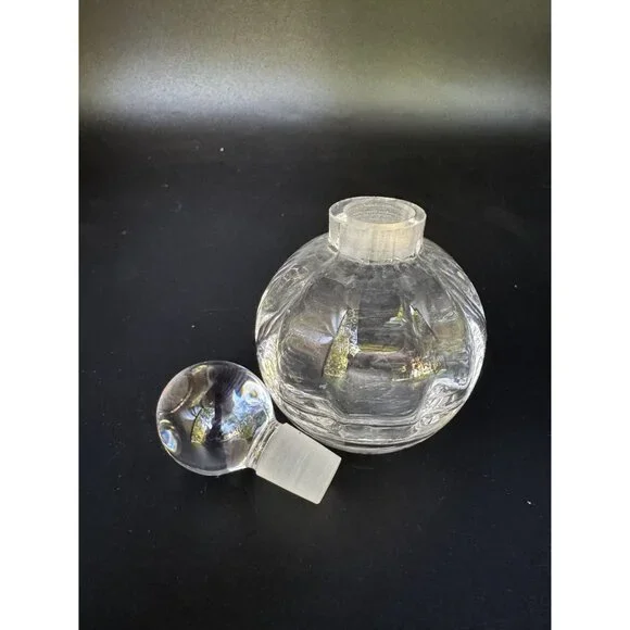 Vintage Lenox Crystal Perfume Bottle With Stopper 4 in - Picture 2 of 4